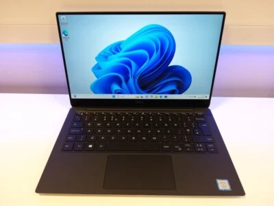 DELL XPS 13 9380 - INTEL I7 8565U - 1TB SSD 16GB RAM - WINDOWS 11 - NEW BATTERY - Image 1 of 4