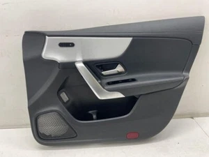 MERCEDES-BENZ CLA Coupe C118 A1187209200 A1187204201 22210147 - Bild 1 von 2