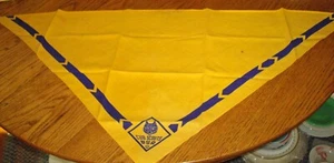 Boy Scouts Cub Scouts Wolf Yellow Neckerchief Bandana Scarf ~ - Picture 1 of 14