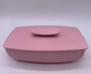 Miramar Of California Rosa Auflaufform mit Deckel # 272 - Bild 1 von 4