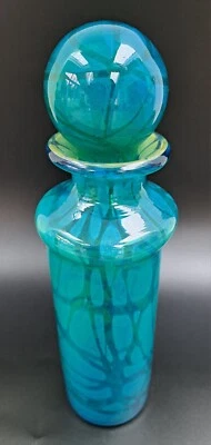 29 CM SIGNED VINTAGE MDINA MING PATTERN BLUE YELLOW DECANTER WITH STOPPER VGC - Image 1 of 4