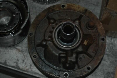 TH200 Pump V8  Pump Forward Drum DIRECT DRUM NON LOCKUP - Image 1 of 4