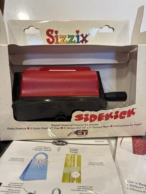 Портативная красная машина для резки и тиснения Sizzix Sidekick-PLUS - Изображение 1 из 4