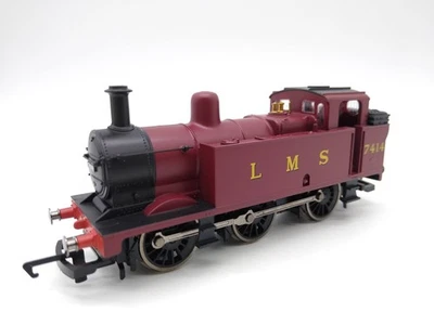 Hornby LMS Maroon 0-6-0 7414 - (Unused) Mint Condition - Image 1 of 4