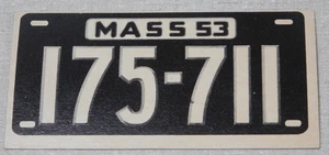 1953 Topps license plate gum card Massachusetts - Picture 1 of 2