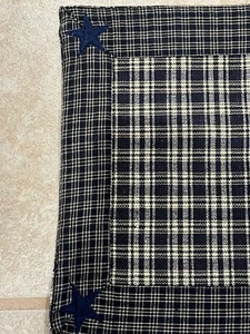 Nancy’s Nook By. Victorian Heart Navy Blue/Tan Plaid Table Runner - Picture 1 of 7
