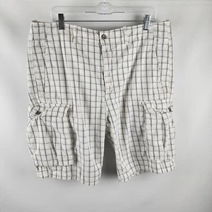 Levis Shorts Mens 36x10 White Black Check Vintage Cargo Shorts - Picture 1 of 9