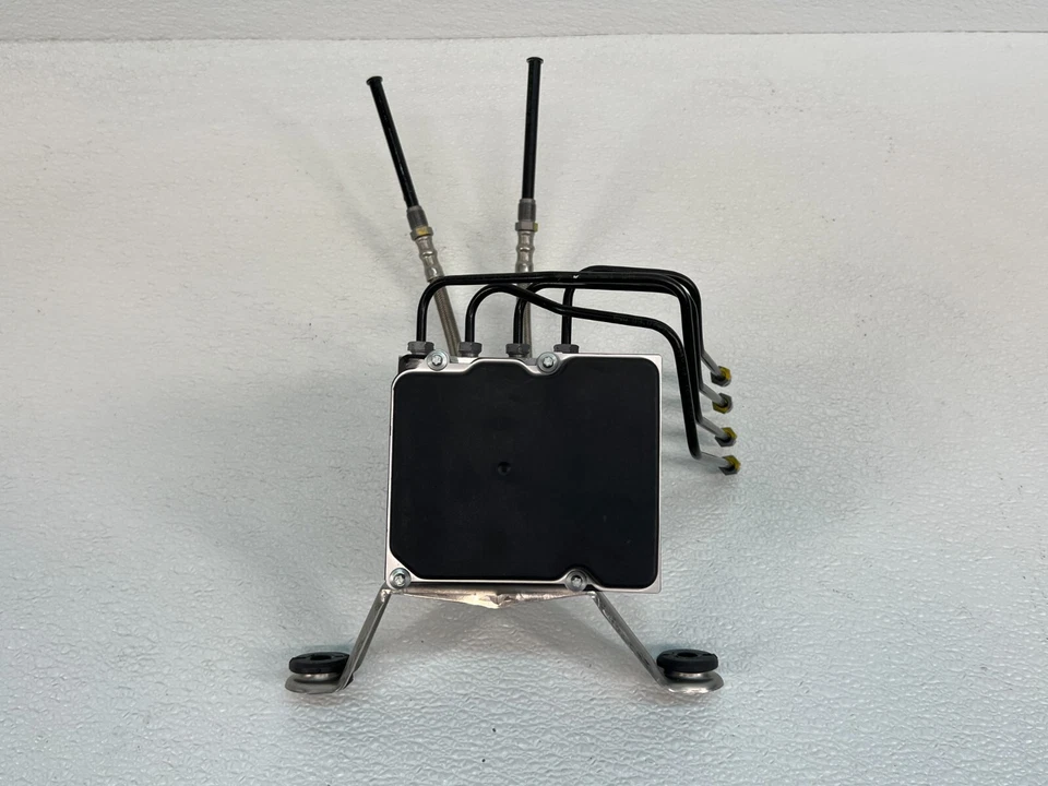 2009-2012 Porsche 911 Cayman ABS антиблокировочный тормозной насос и модуль 99735575513 OEM - Изображение 1 из 4