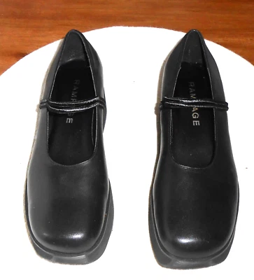 ZAPATO MUJER RAMPAGE CUERO NEGRO CON CORREA CRUZADA ELÁSTICA - TALLA 9 1/2 M Foto 1 de 4