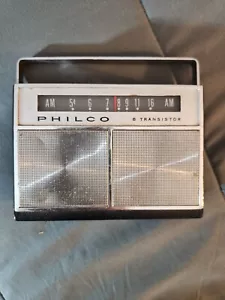 Vintage Philco Black & Silver 8 Transistor AM Portable Radio - Picture 1 of 6
