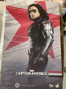 Hot Toys Captain America Winter Soldier 1/6 Scale Figure MMS241 - Bild 1 von 10