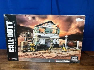 *TAKING OFFERS* Mega Bloks Call Of Duty Collector Set Zombies Nuketown - Image 1 of 4