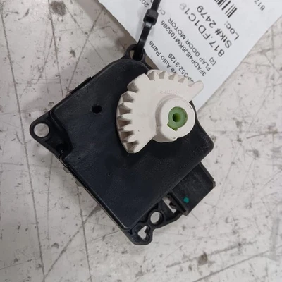 Actuador de puerta de aire acondicionado calefacción motor puerta abatible Ford Fiesta 2014 2015 2016 2017 2018 20 Foto 1 de 4