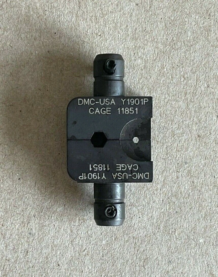 Juego de troqueles de prensado Daniels DMC Y1901P (Kings KTH2223) Foto 1 de 1