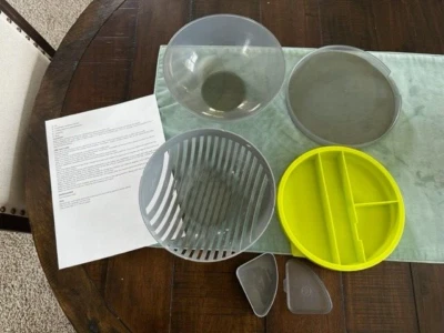 Pampered Chef Salad Cutting Bowl Set #100086 Prep Serve Lunch Container - Image 1 of 4