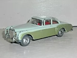 Corgi Toys Bentley Continental Sports saloon 224 two tone green - Picture 1 of 3