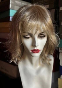Raquel Welch Stop Traffic | Synthetic Wig (Mono Crown) R14/88H GOLDEN WHEAT 🙏 - Picture 1 of 12