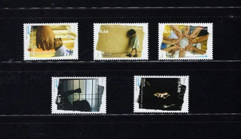 Greece 2409-13 Rights of the Child 2009 VF MNH Complete Set A5 BX1 Cover