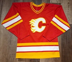Calgary Flames Red Vintage CCM Jersey Mens XS Maska ULTRAFIL Made In CANADA ๐จ๐ฆ - Picture 1 of 10
