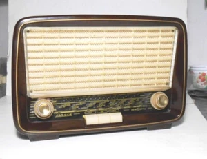 RADIO F.M. LOEWE-OPTA mod. KOBOLD - Foto 1 di 6
