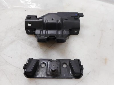 2002 BMW 325I E46 TRUNK LID LATCH 8196401 Foto 1 de 4