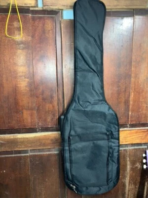 Bolso de Concierto Bajo Eléctrico Hohner HSS-525 Ligeramente Acolchado Cuerpo Sólido Estilo P o J Foto 1 de 4