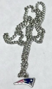 New England Patriots Necklace NFL Football 18” - Picture 1 of 1