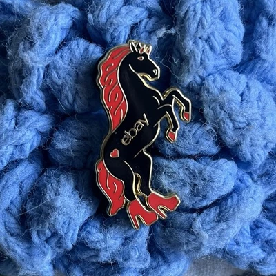 Prendedor emergente exclusivo de eBay Chappell Roan Los Angeles Merch Pink Pony Club Foto 1 de 2