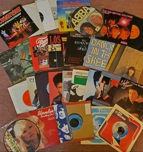 Thirty 7" singles - 70s & 80s - incl. ABBA & Blondie picture discs - Picture 1 of 5