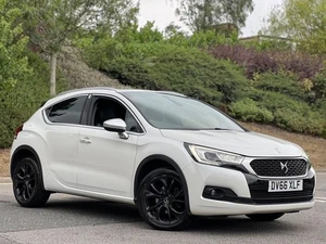2016 DS Automobiles DS 4 Crossback 1.2 PureTech Crossback Euro 6 (s/s) 5dr HATCH - Picture 1 of 24