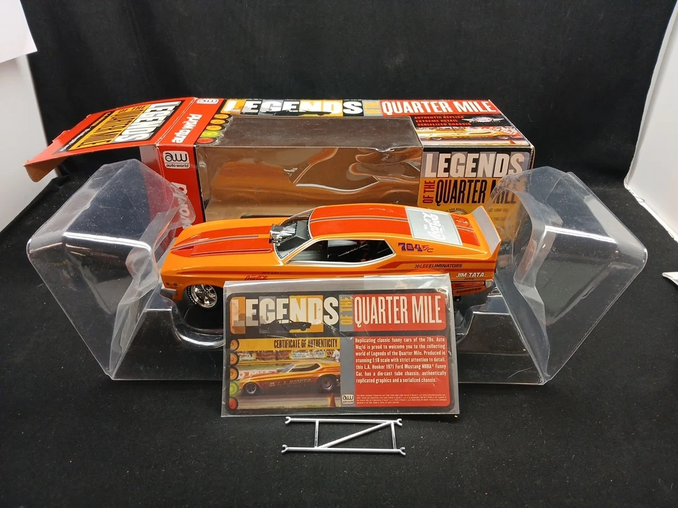 1971 FORD MUSTANG LA HOOKER FUNNY CAR AUTO WORLD 1:18 SCALE DIECAST - Image 1 of 4
