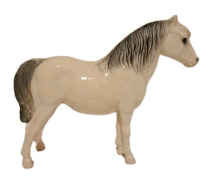 De colección Breyer Shetland Pony #25 - Figura de caballo 6x8 - Alabastro brillante y gris - Imagen 1 de 9
