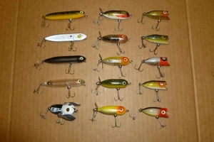 HEDDON LOT OF ZARA PUPPY, TINY TORPEDO, TINY LUCKY 13 & CRAZY CRAWLER FISH LURES - Picture 1 of 4