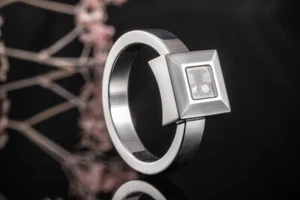Chopard Happy Diamonds Ring Eckig mit Diamant Brillant Solitär Weißgold Schmuck - Bild 1 von 5