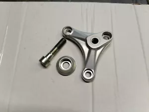 DUCATI PANIGALE 1299 959 1199 899 V2 STOSSDÄMPFERHALTERUNG & SCHRAUBE HINTEN - Bild 1 von 3