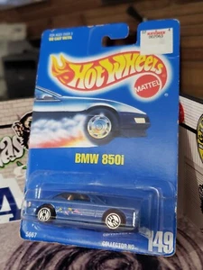 👓Hot Wheels 1991 BLUE CARD #149🔥BMW 850i Blue⭐Chrome UltraHot Wheels - Picture 1 of 7