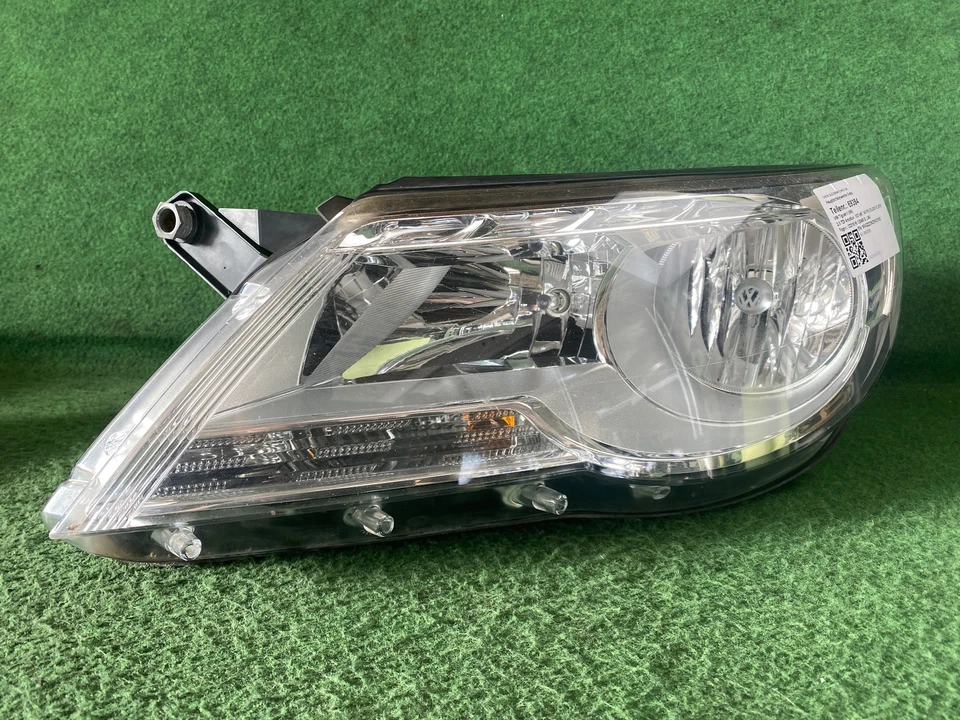 69384 Hauptscheinwerfer links VW Tiguan I (5N) 5N1941031R - Bild 1 von 4