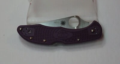 NEW Unused Numbered C11FPPR SPYDERCO Purple Delica 4 Model Folding Knife - Image 1 of 4