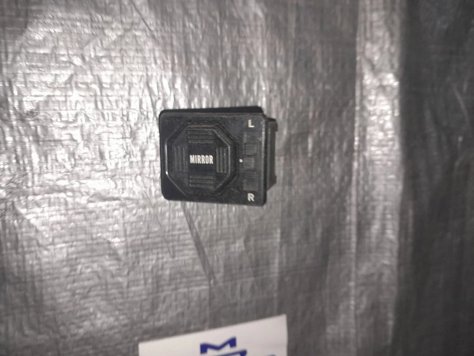 85-89 TOYOTA MR2 AW11 SIDE POWER MIRROR SWITCH CONTROL OEM 1985 1986 1987 1988 - Image 1 of 1