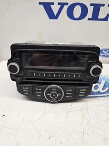 VAUXHALL CORSA E RADIO CD PLAYER STEREO 39012675 2015-2019 FREE P&P - Picture 1 of 3
