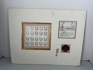 Framed Victorian Love stamps 1999 Heart With Roses Display Frame Coin USPS - Picture 1 of 7