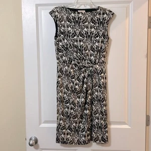 Vestido midi de seda Tory Burch Odila, estampado damasco marrón/crema, talla pequeña - Imagen 1 de 12