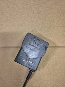 Sony Official Playstation Portable PSP Charger - PSP-383 AC Adaptor - Picture 1 of 4