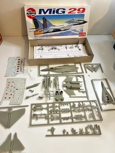 AIRFIX #04037 MIG 29 1:72 KIT MODELLINO AEREO - #1350K - Foto 1 di 7