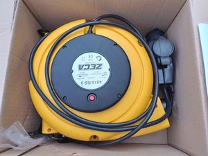 AVVOLGICAVO ELETTRICO CON CAVO 15M PROLUNGA SCHUKO DA PARETE FISSAGGIO MURO - Foto 1 di 6