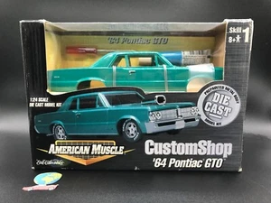 The Ertl Pontiac GTO 1964 KIT, automodello scala 1:24 - 1:25, vintage (K20) - Foto 1 di 3