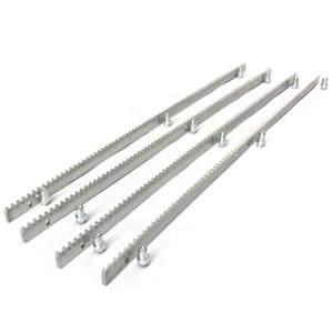 4 Meter Metall Zahnradgestelle für Schiebetoröffner Antrieb 4 Stück x 1 m 10 mm stark - Bild 1 von 8
