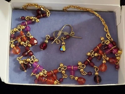 Juego de collar de cuentas Avon 2004 naranja y rosa con caja Foto 1 de 4