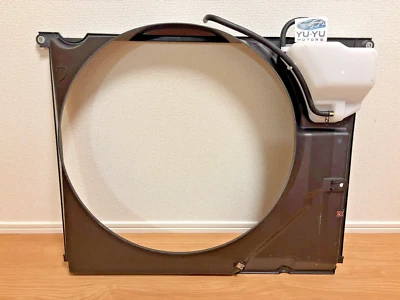 Lexus Genuine LX570 Toyota Land Cruiser J200 Radiator Fan Shroud 16711-38120 OEM Foto 1 de 4