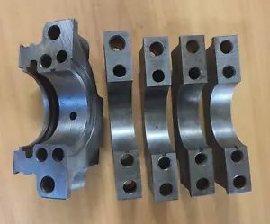 Chevy Four Bolt Main Caps 454 7.4 396 402 427 BBC 2 Piece Rear Seal +See Pics - Picture 1 of 6